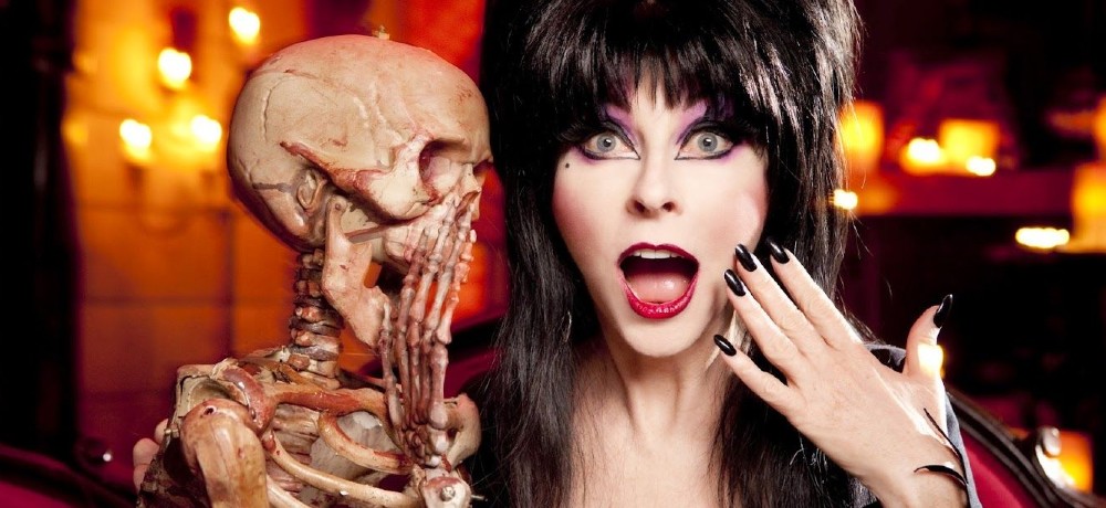 Interview: Cassandra Peterson Talks Pumpkin Growing, Costume Parties, Elvira Pinball, and More!